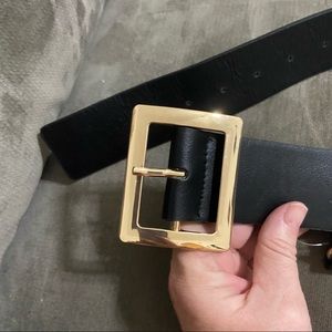 NWT Ashley Stewart belt